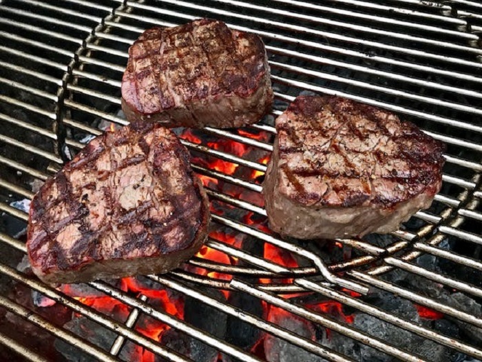how long to grill filet mignon 2 inches thick