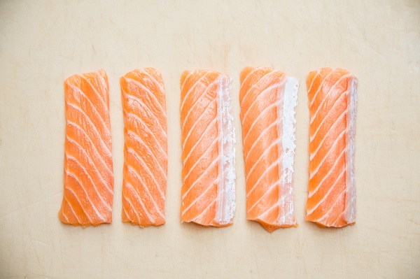 how to cut salmon for sushi battersby 2